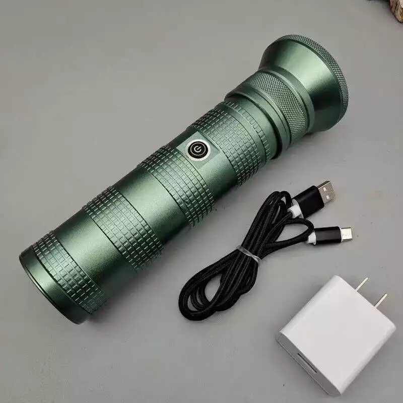 New Design Super Bright Rechargeable Flashlight